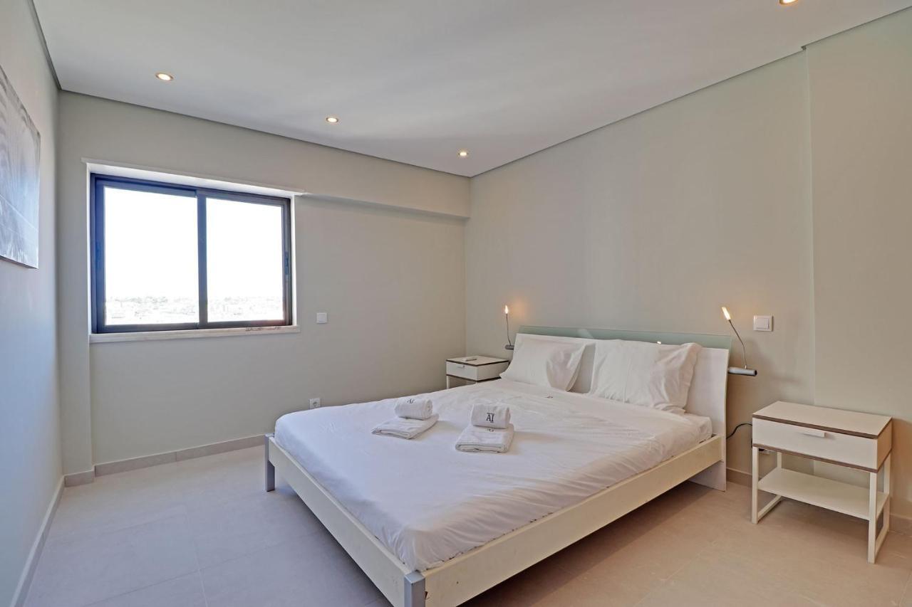 Armacao De Pera Ocean View By Homing Apartment Bagian luar foto